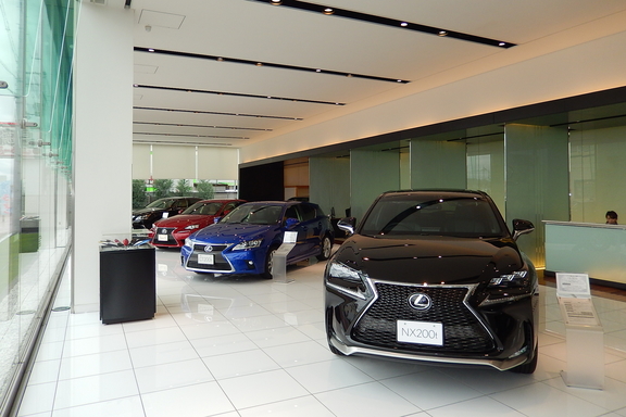 lexus4