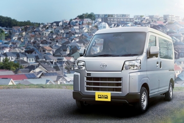 デラックス(2WD CVT)