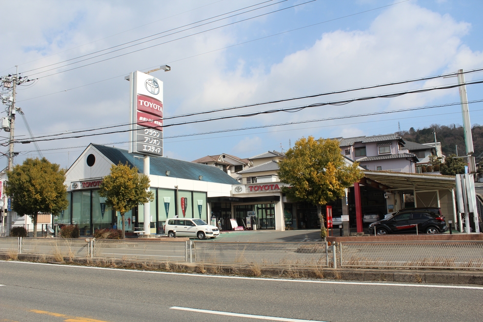 東生駒店外観