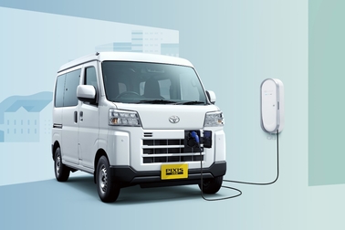 デラックス（電気自動車）