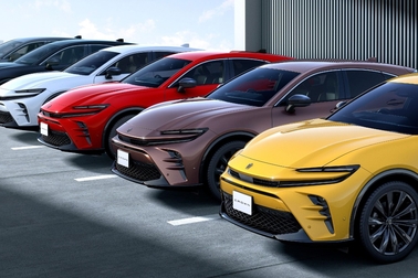 SPORT Z（2.5Lハイブリッド車）